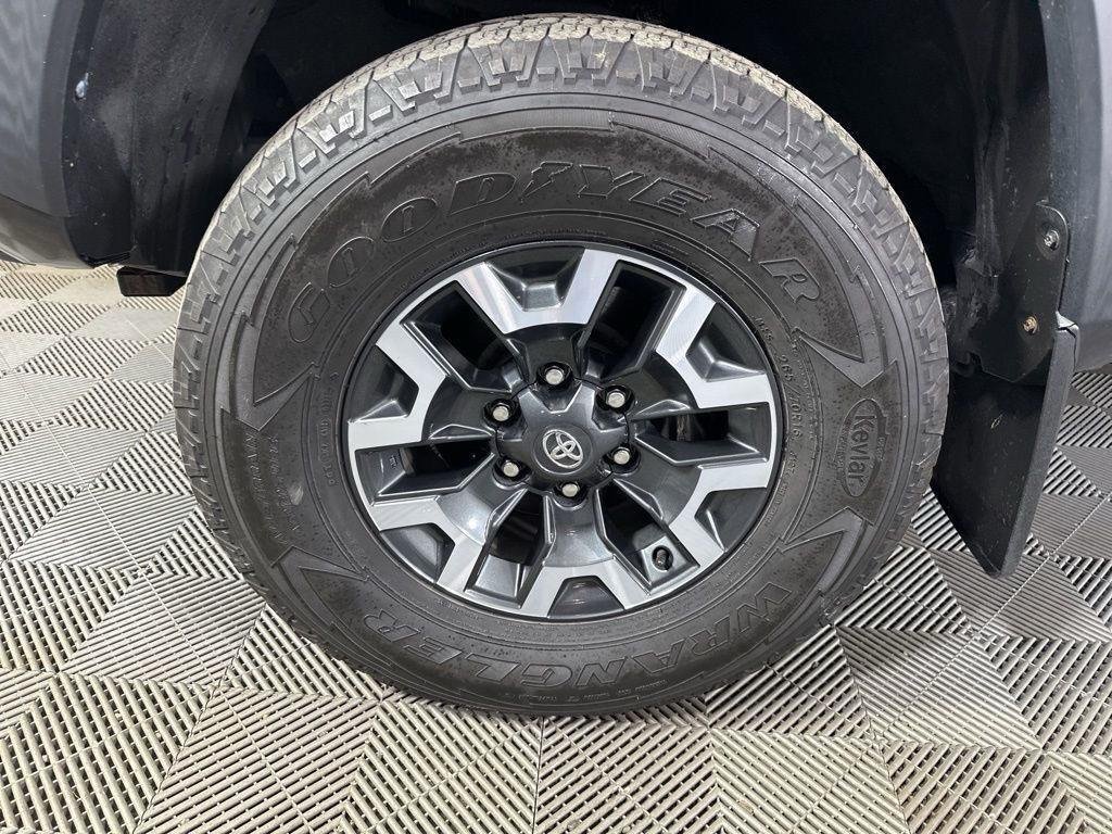 Used 2021 Midnight Black Metallic Toyota TRD Off-Road image 29