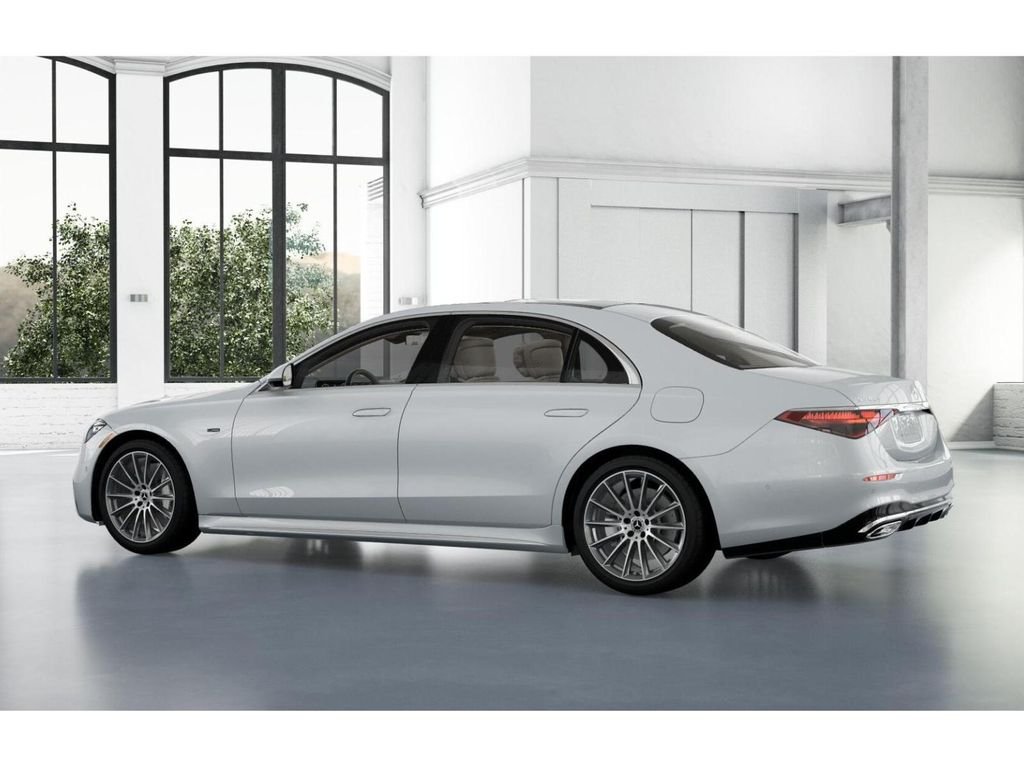 Certified Used 2025 White Mercedes-Benz S 580e image 31