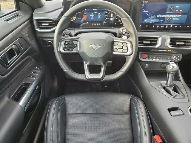 2025 Ford Mustang GT Premium Convertible - Photo 28