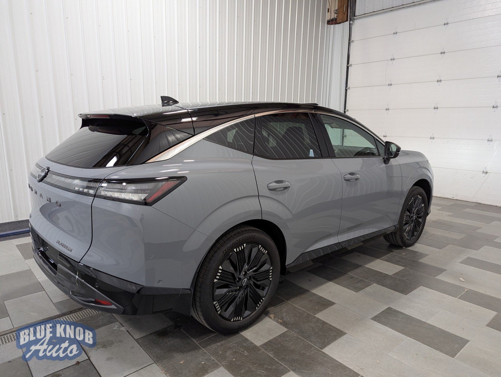 2025 Nissan Murano Platinum photo 4