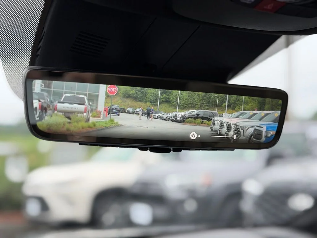 Used 2025 Black Kia X-Line SX Prestige image 31