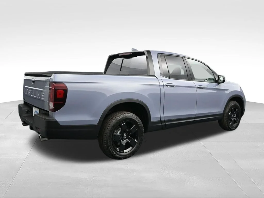 New 2026 Sonic Gray Pearl Honda Black Edition image 7