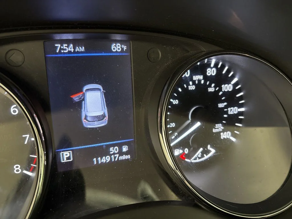 Used 2019 Black Nissan SL image 34