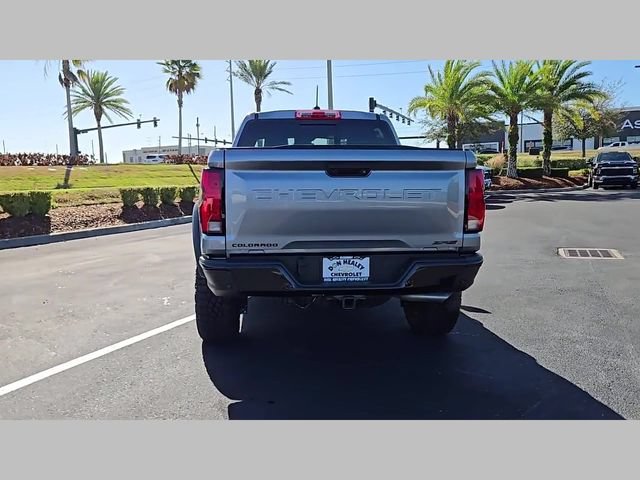 2025 Chevrolet Colorado ZR2 - Photo 23