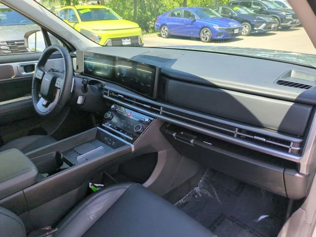 Certified Used 2026 Silver Hyundai SEL image 29