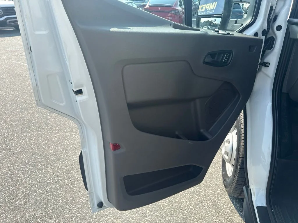 Used 2023 White Ford Base image 13