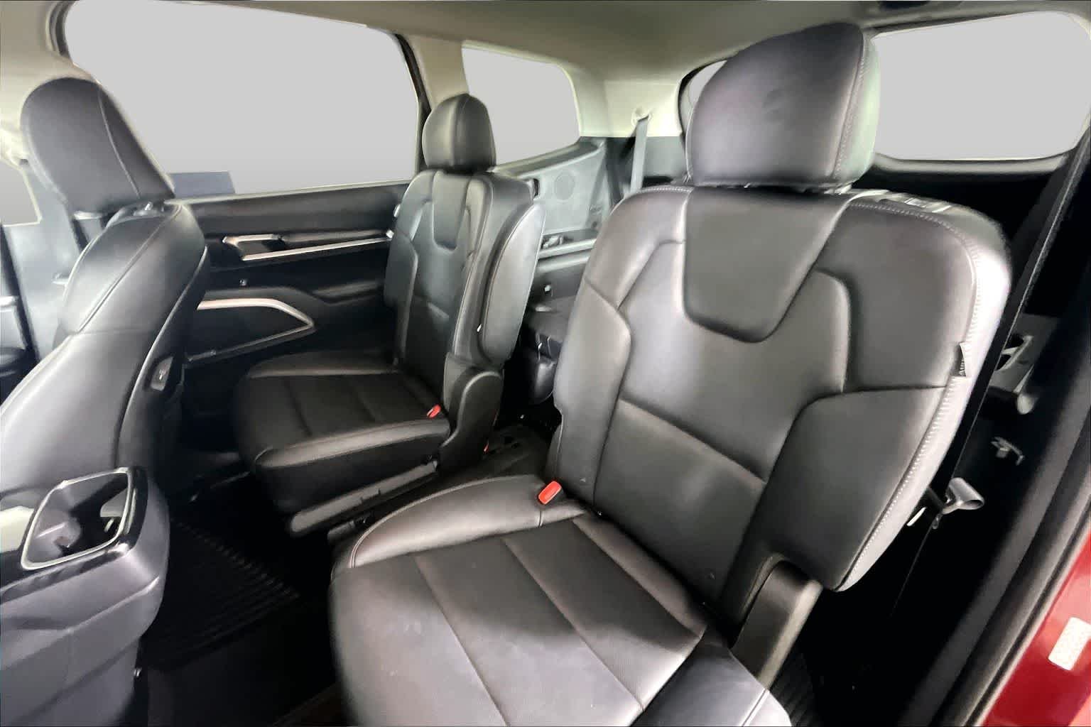 Used 2024 Dawning Red Kia S image 18