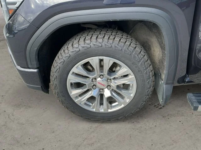 Used 2023 Titanium GMC Denali image 14