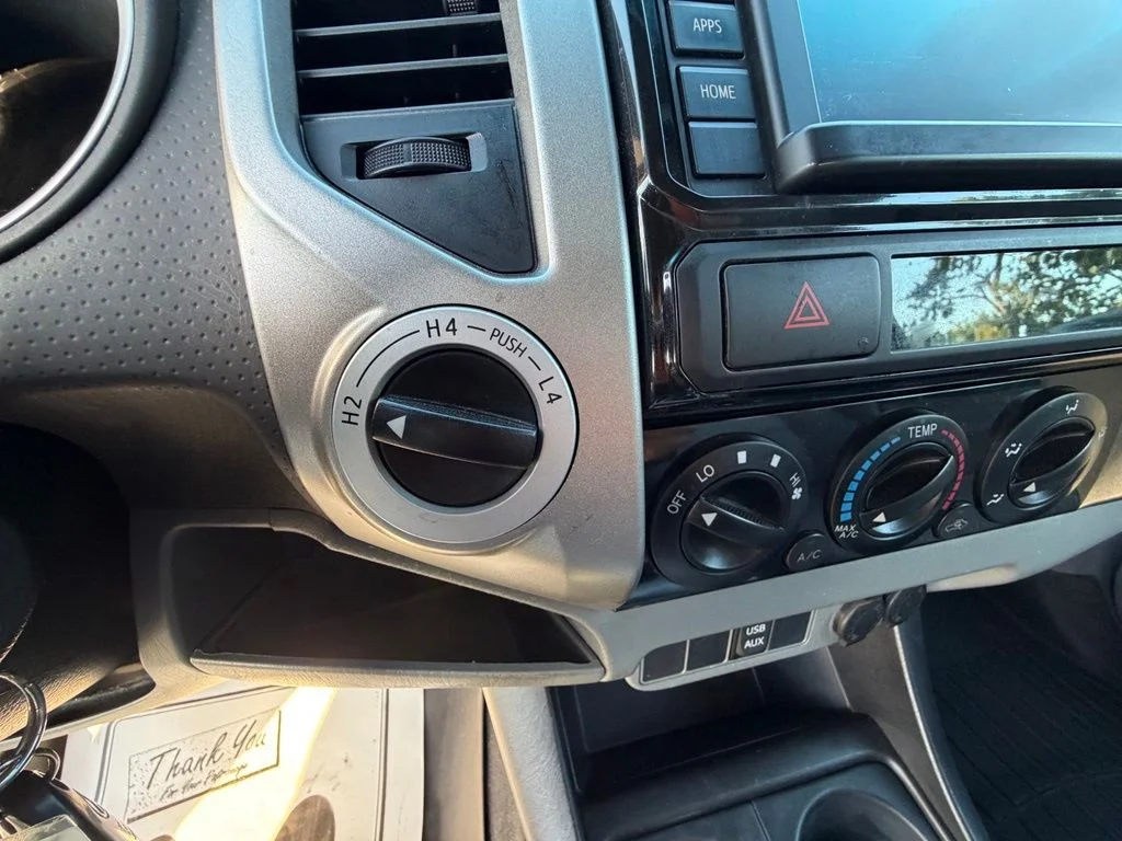 Used 2015 Gray Toyota Base image 22