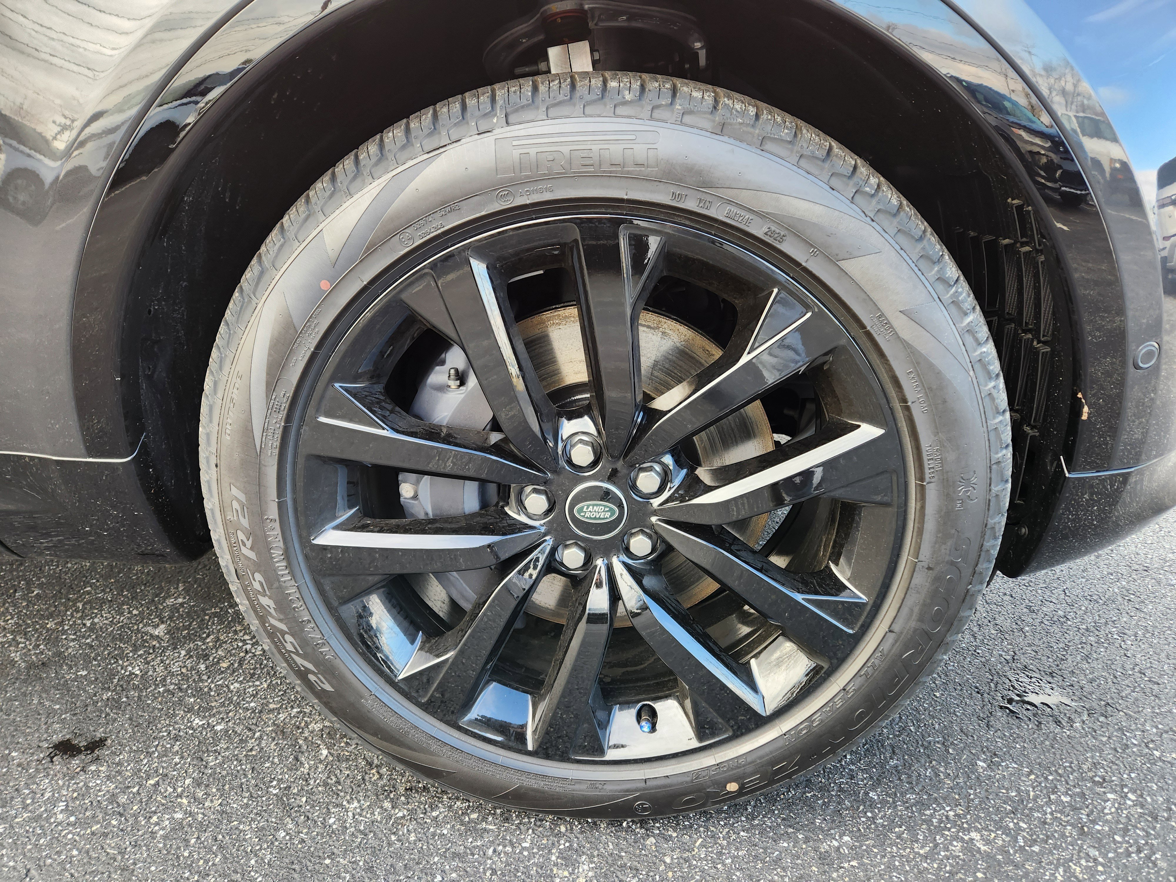 2026 Land Rover Discovery Gemini Edition - Photo 7