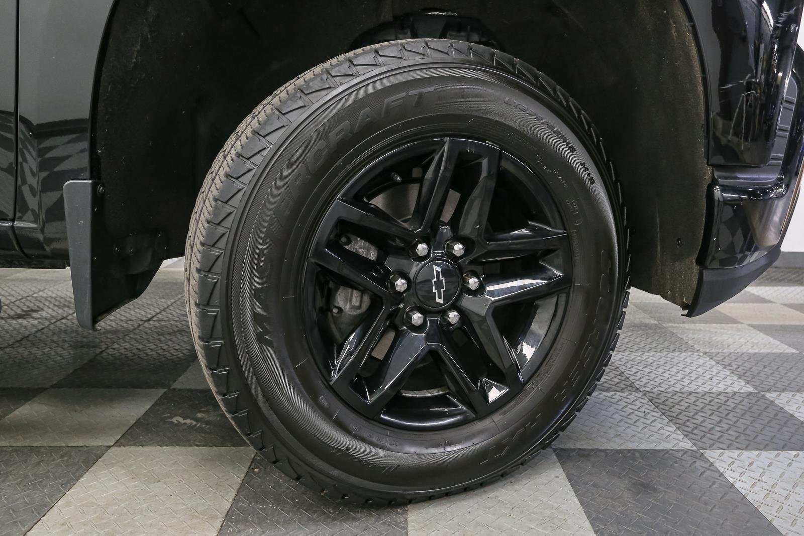Used 2021 Black Chevrolet LT Trail Boss image 16