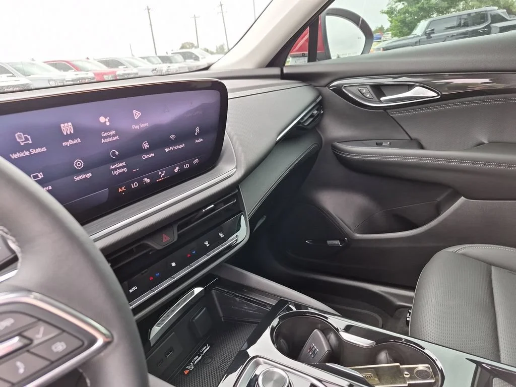 2026 Buick Envision Preferred - Photo 24