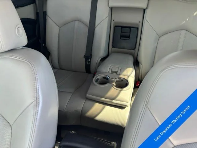 Used 2014 Graphite Metallic Cadillac Luxury image 15