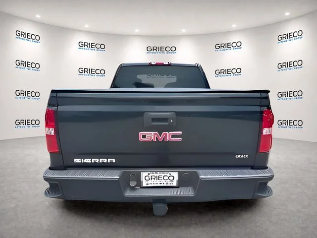 Used 2015 Black GMC Base image 3
