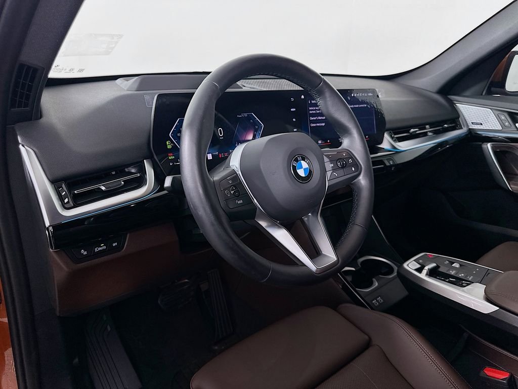 Certified Used 2023 Utah Orange Metallic BMW xDrive28i image 9