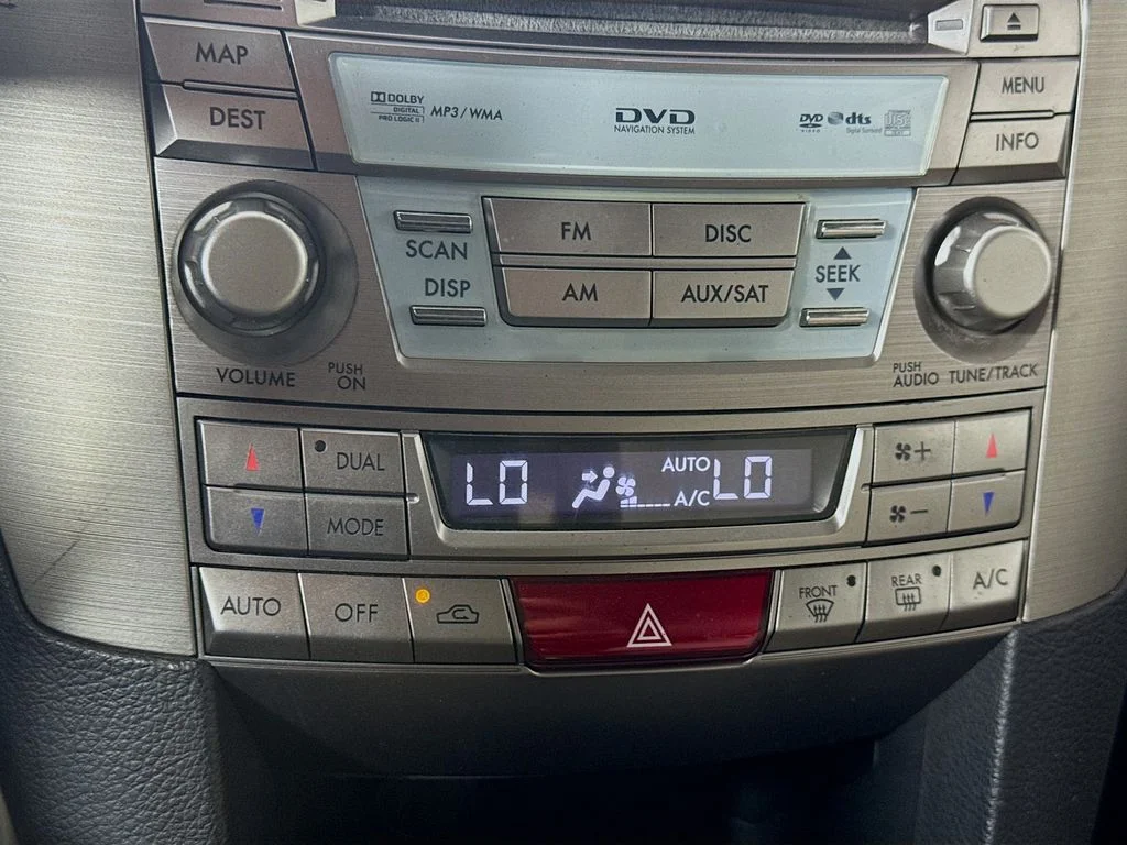 Used 2010 White Subaru 3.6R image 18