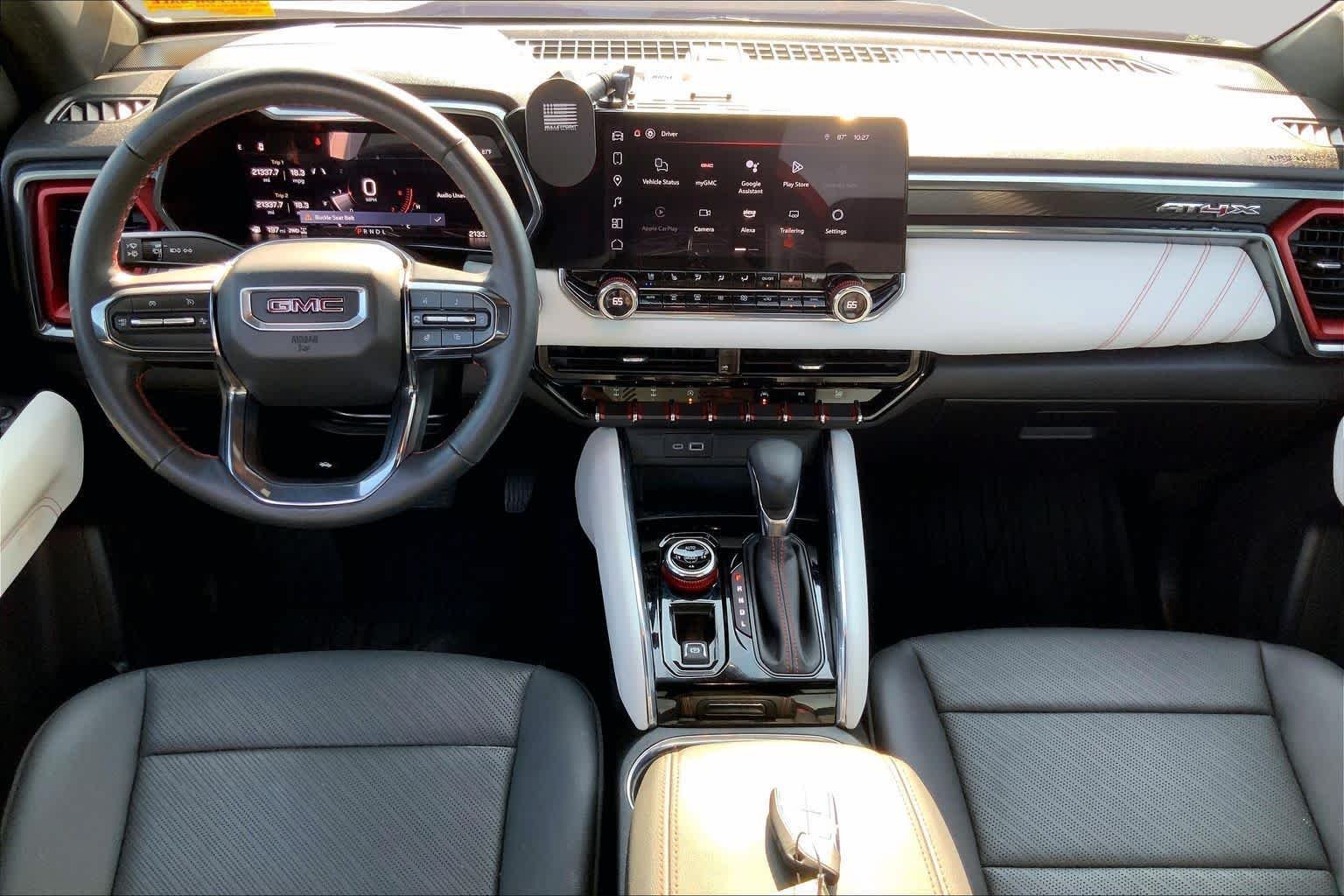 Used 2024 Summit White GMC 4WD AT4X image 15