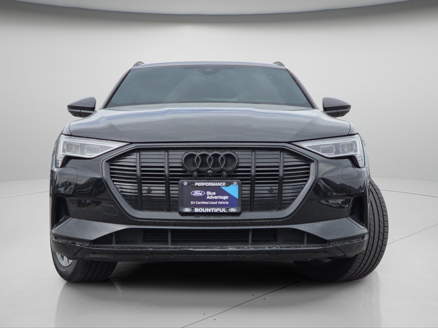 Certified Used 2023 Mythos Black Metallic Audi Premium image 3