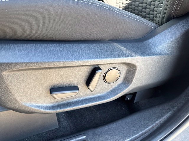 New 2026 Carbonized Gray Metallic Ford XLT image 48
