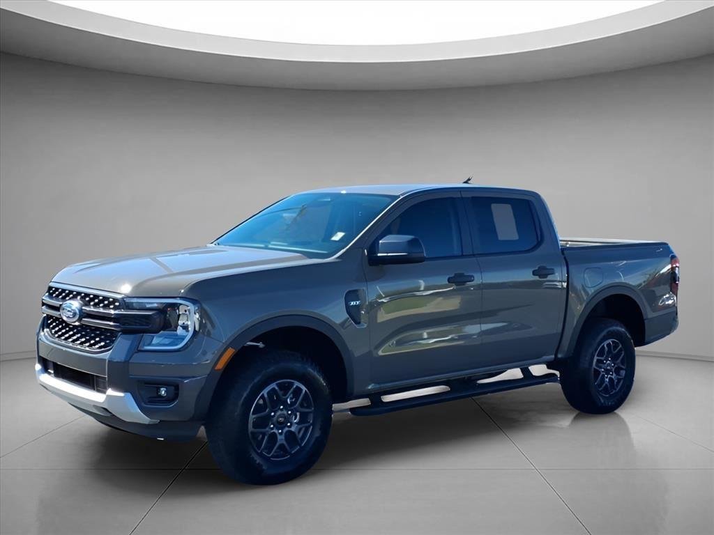 2025 Ford Ranger XLT 4x4 SuperCrew 5' Box's photo