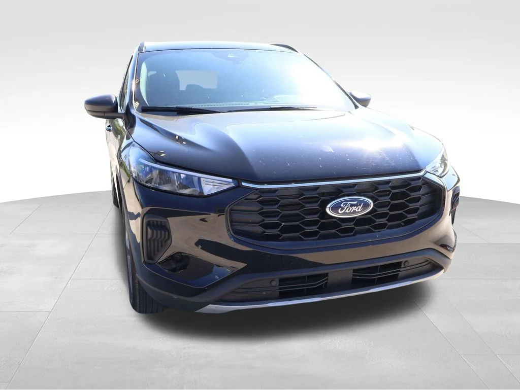 Certified Used 2026 Black Metallic Ford ST-Line image 8