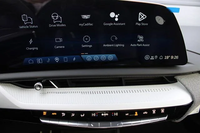 2026 Cadillac OPTIQ Premium Sport - Photo 26