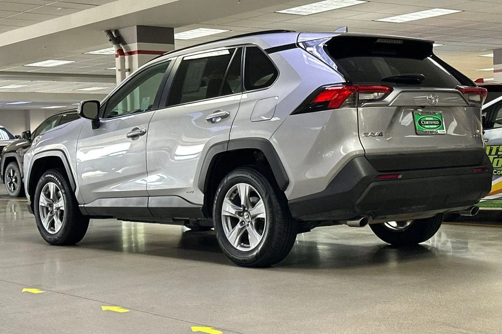 Certified Used 2025 Silver Toyota XLE image 6