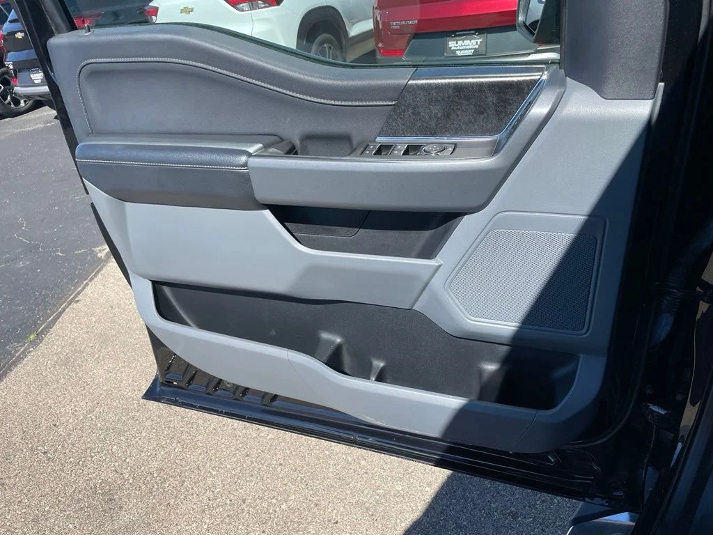 Used 2022 Black Metallic Ford XLT image 49