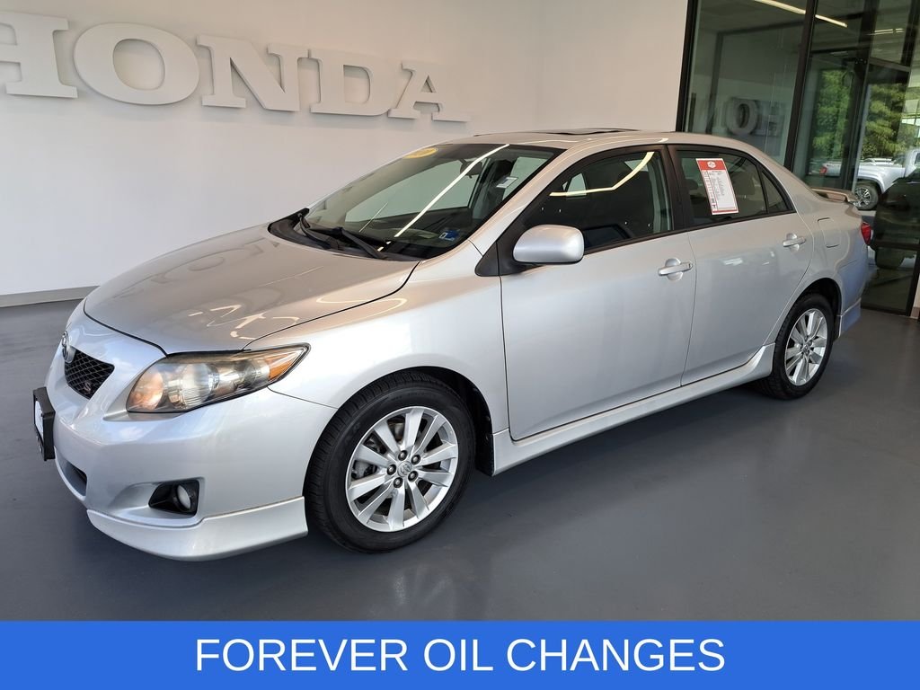 Used 2010 Silver Toyota S image 3