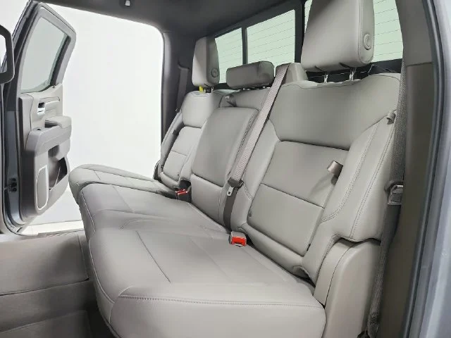 2026 GMC Sierra 1500 SLT - Photo 44