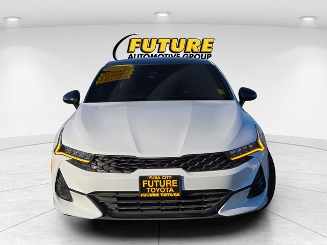 Used 2024 White Kia GT image 2