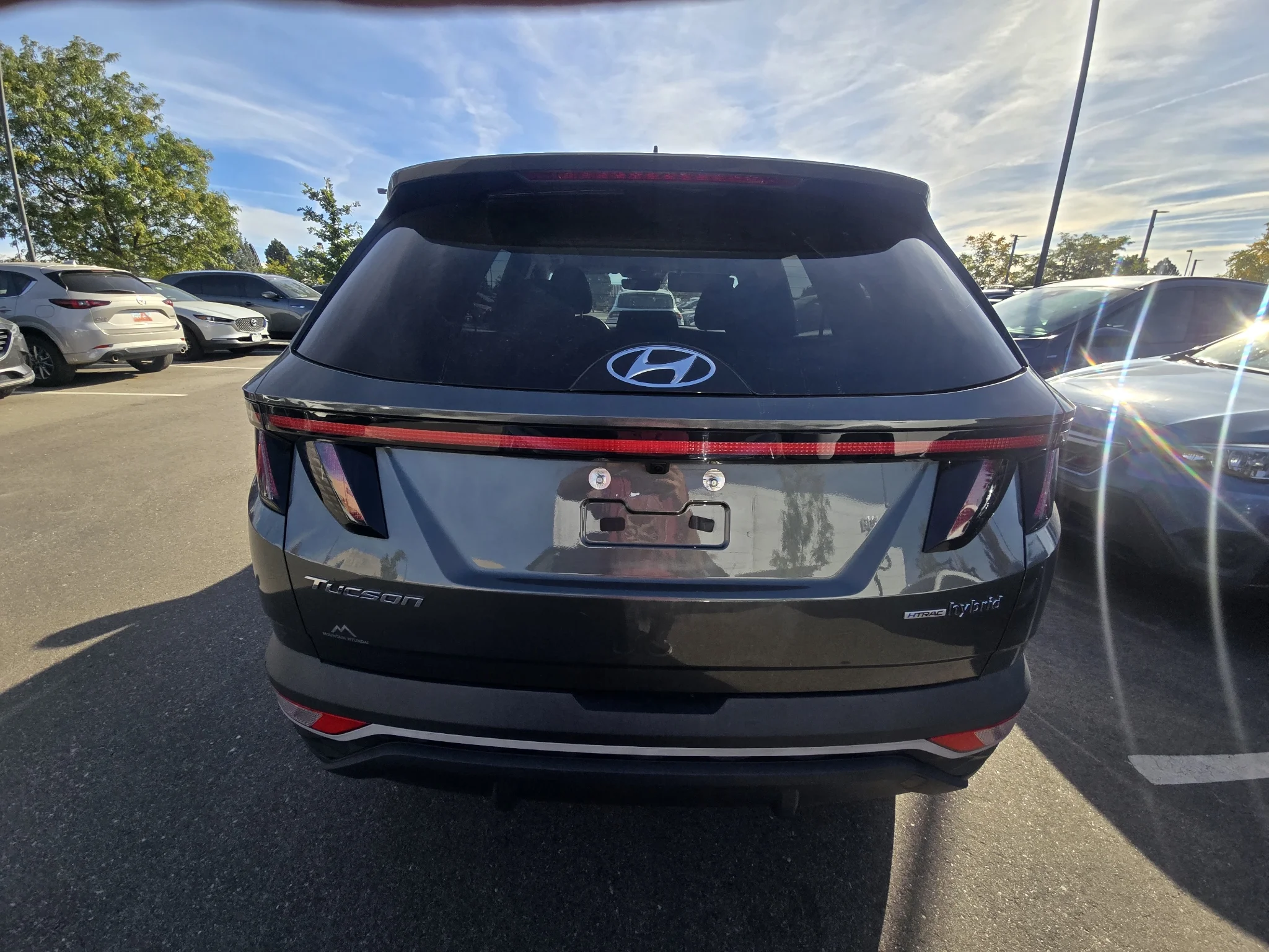 Used 2022 Amazon Gray Hyundai SEL Convenience image 4