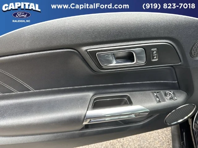Used 2020 Black Ford GT Premium image 19