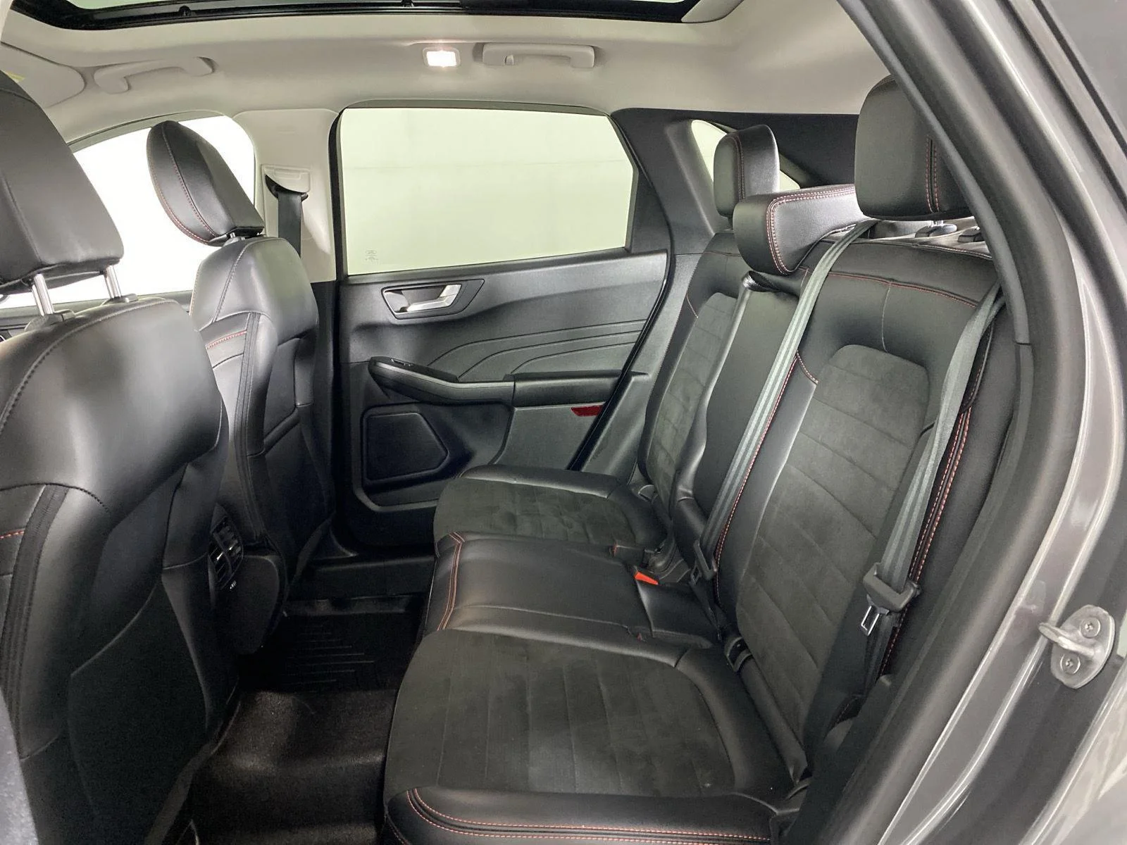 Used 2022 Carbonized Gray Ford SEL image 24