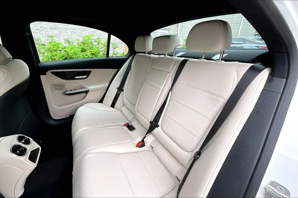New 2026 White Mercedes-Benz C 300 image 10