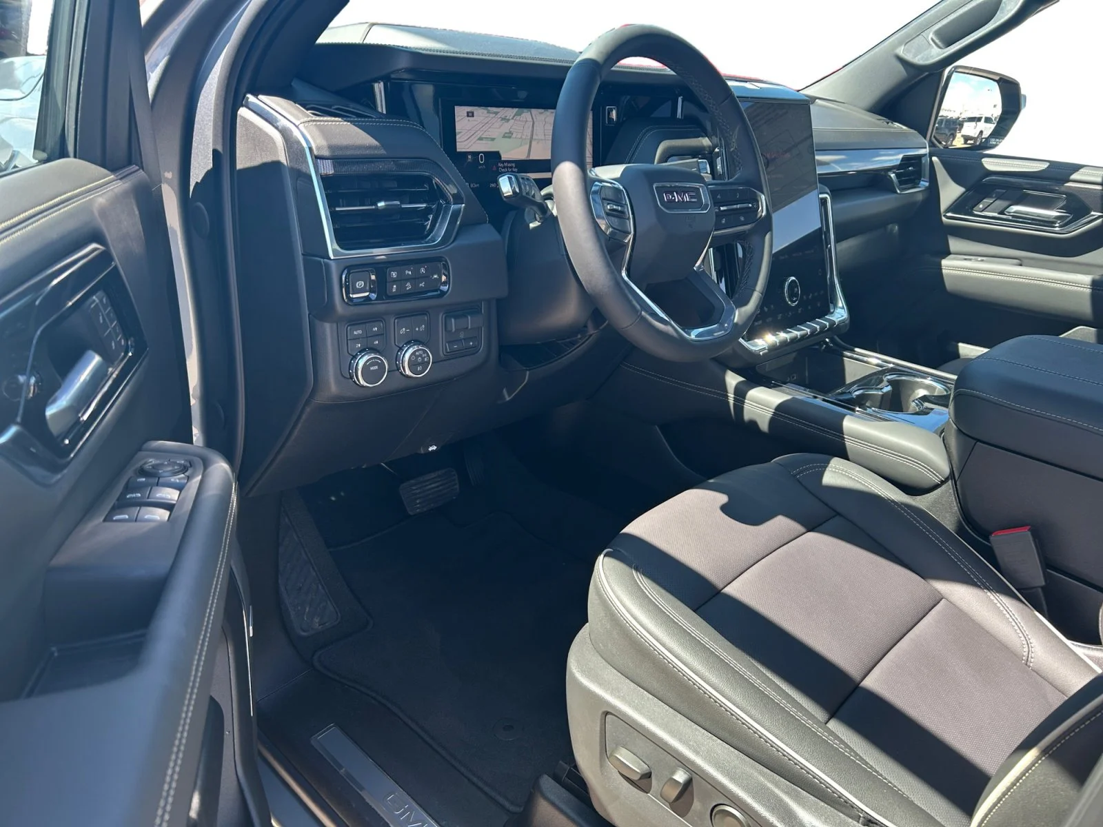 New 2026 Sterling Metallic GMC Elevation image 14