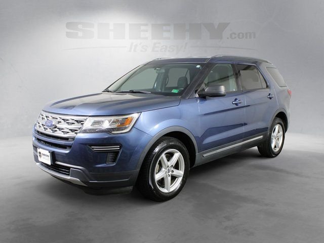 Used 2018 Blue Ford XLT image 4
