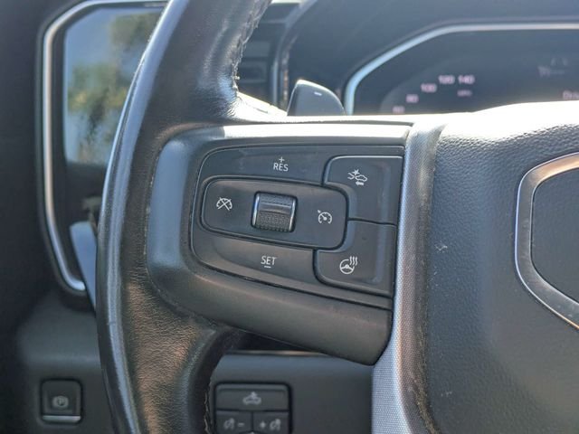 Used 2022 White GMC Elevation image 24