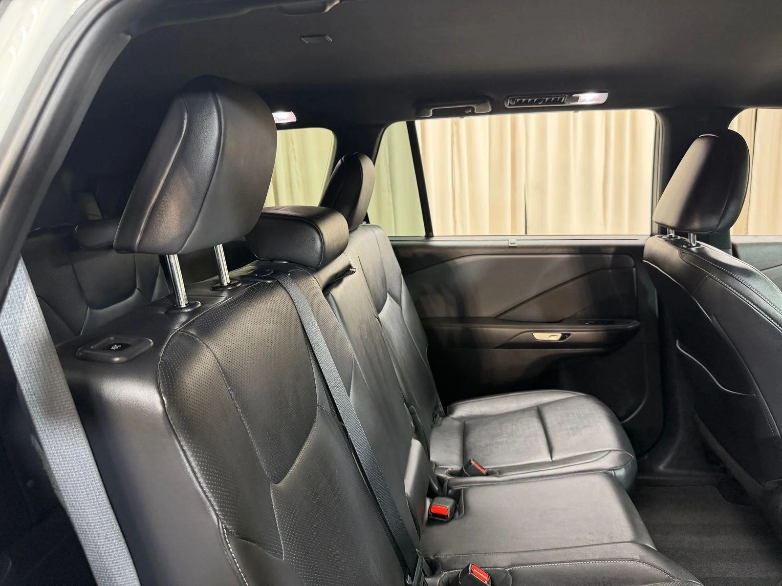 Used 2024 Wind Chill Pearl Lexus TX 350 image 7