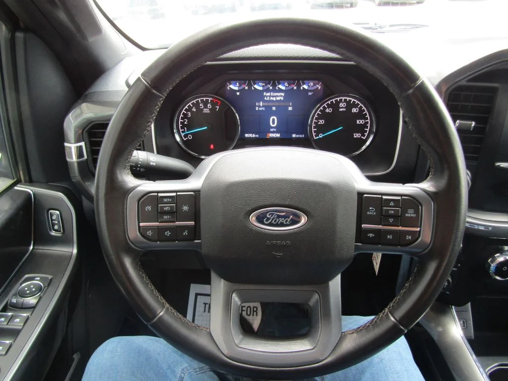 Used 2023 White Ford XLT image 24