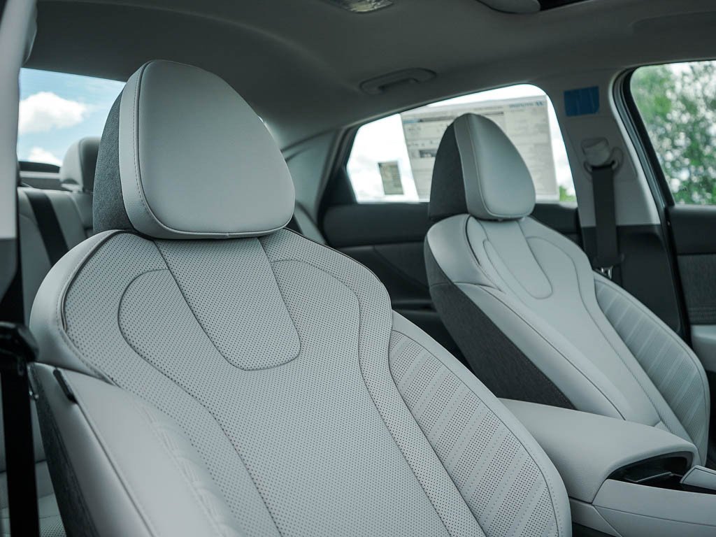New 2026 Ecotronic Gray Hyundai Limited Sedan FWD image 10