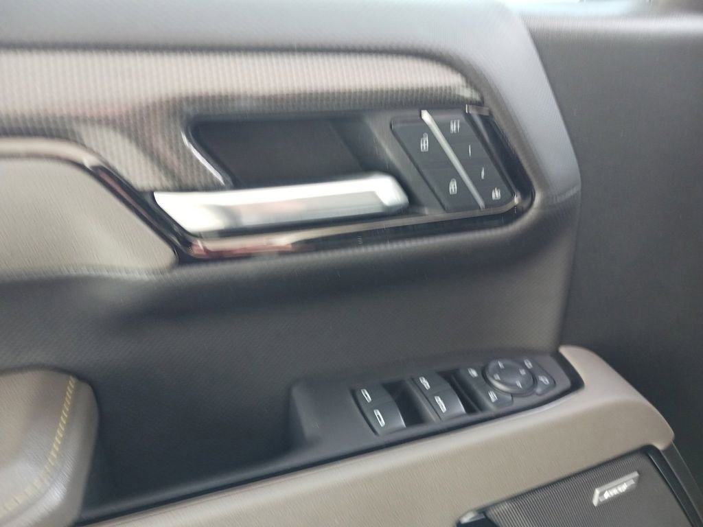 Used 2025 Summit White Chevrolet ZR2 image 32