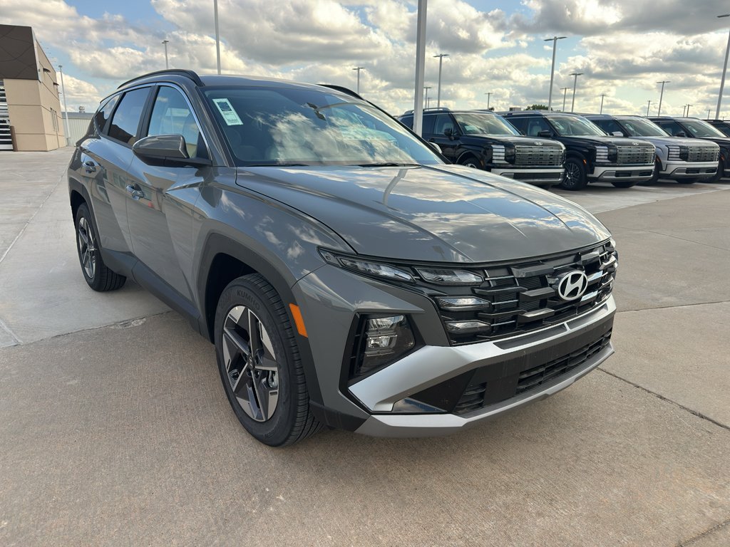 New 2026 Hampton Gray Hyundai SEL image 2