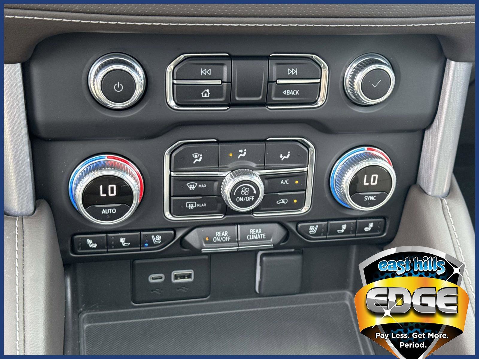 2023 GMC Yukon SLT - Photo 29