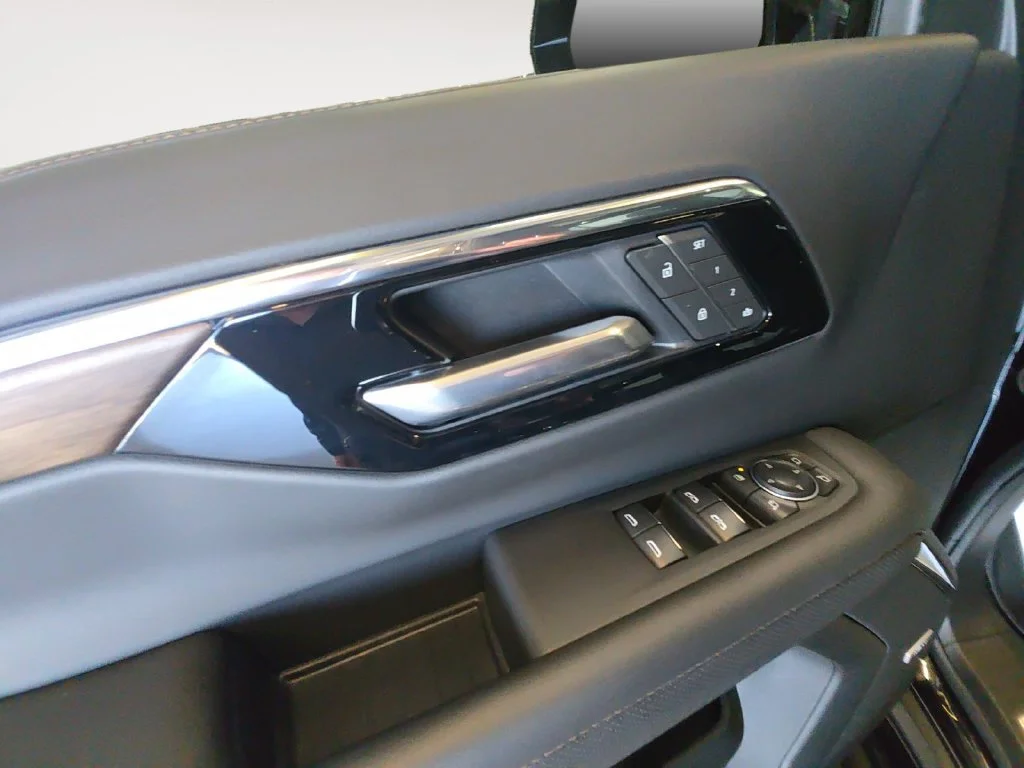 Used 2026 Black Chevrolet High Country image 14