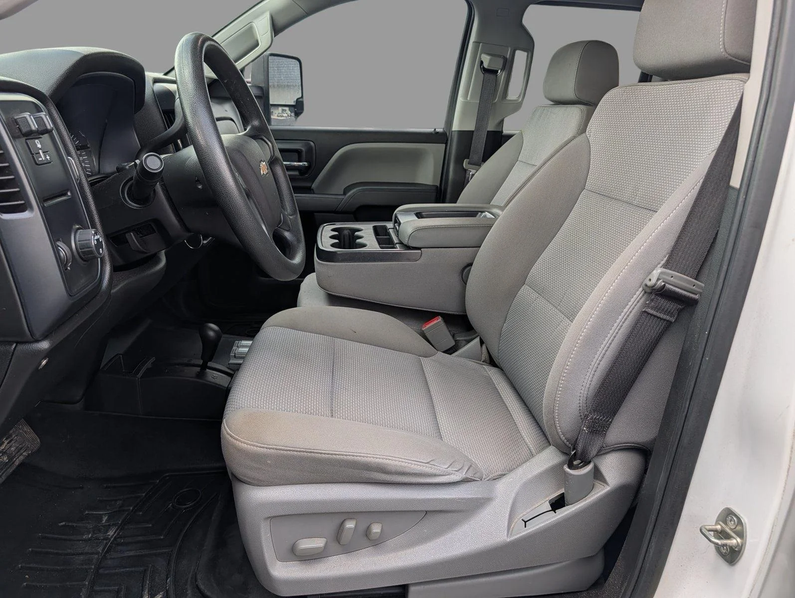 Used 2019 Summit White Chevrolet Work Truck image 9