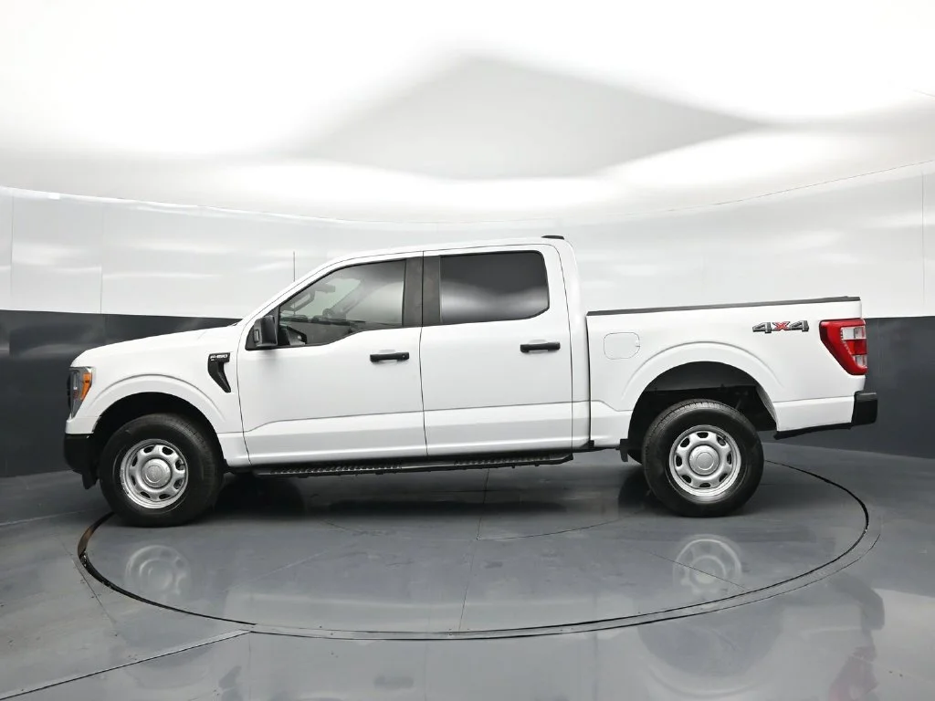 Certified Used 2021 White Ford XL image 21