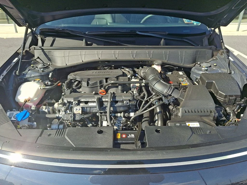 Used 2026 Blue Hyundai SEL Premium image 28