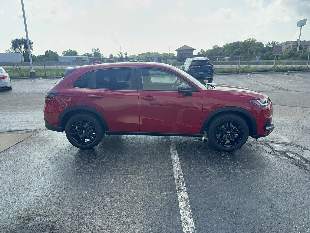 New 2027 Milano Red Honda Sport image 4