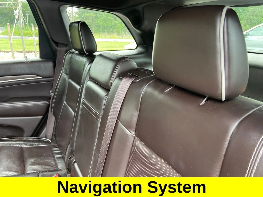 Used 2018 Blue Jeep Overland image 6